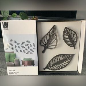 Umbra Natura Leaf Wall Art - Gray